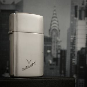 【 特別出品 】1円スタート 未使用 2001年 PARLIAMENT Silver Slim Zippo パーラメント シルバースリムジッポー