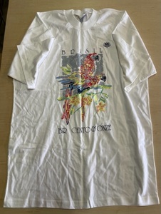 ブラジル　インコ　オウム MサイズTシャツ