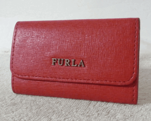 フルラ　FURLA　レザー　レッド　赤　６連　キーケース