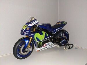 YZF-M1 1/4モデル　ディアゴスティーニ　VR46