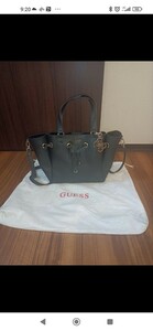 GUESS　トートバック