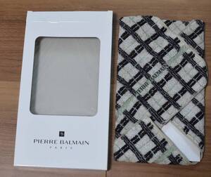 ●PIERRE BALMAIN● タオルハンカチ ギフト 雑貨　25㎝×25㎝　未使用品