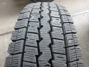 L590 送料無料【195/70R17.5 112/110】ダンロップ LT03 スタッドレス 1本のみ 2020年製 約7.5分山