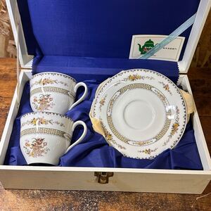 HAMILTON ROYAL DOULTON ロイヤルドルトン カップ ソーサー ティーカップ 花柄 洋食器 高級感 インテリア 未使用品