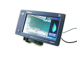 サンヨーSANYO ワンセグ内蔵4.5V型ポータブルナビNV-SD10DT