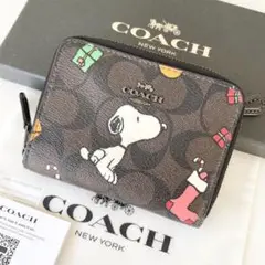 【新品】COACH 二つ折り財布 スヌーピー シグネチャー PEANUTS