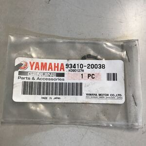 M4170 YAMAHA トランスミッションサークリップ　新品　品番93410-20038 SR400