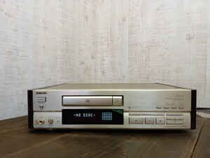 SONY ソニー CDP-555ESA CDプレーヤー CDデッキ オーディオ機器　現状品