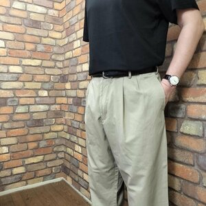 PC1-009【モデル175cm】★若干訳アリ格安★USA古着★【DOCKERS ドッカーズ】超BIGサイズ!! ストレッチ 2タックパンツ【W40/XXL】ベージュ