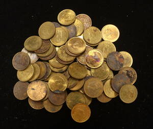 中国 香港 1竜銅貨 1980年 計69枚 まとめて おまとめ 大量 硬貨 中国コイン 香港コイン 海外コイン 外国コイン コイン 古銭