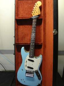 [中古 エレキギター ケース付き]FENDER mustang ヴィンテージムスタング