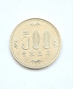 令和３年　五百円硬貨　(旧　５００円硬貨)　 コイン 硬貨　 流通品