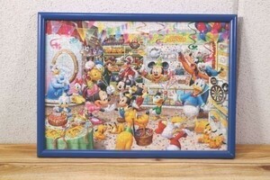 R91【 ジグソーパズル 完成品 】　ディズニー Disney　ミッキー ミニー ドナルド プーさん　45.5×33cm　　　