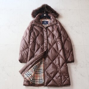 新品同様★BURBERRY バーバリーロンドン ★大きいサイズ40 L相当★イタリア製生地使用★裏ノバチェック★フード付き ロングダウンコート 