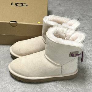 未使用級 UGG アグ 定価2,6万円 ADORIA TEHUANO アドリア テワノ クラシック ミニ ムートン ブーツ レディース 22cm ホワイトベージュ 831