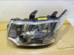 ★送料無料★迅速 デリカD:5 CV5W CV1W CV2W CV4W 純正 HID ヘッドライト 左 バラスト バーナー付 KOITO 100-87918 Aa430