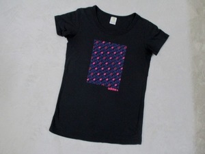 ☆アディダス☆　丈長め　半袖Ｔシャツ　OT　黒　