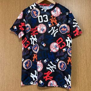 ☆未使用☆ 新品同様 MLB メジャーリーグ Tシャツ ニューヨーク メッツ ヤンキース ロゴ 総柄 野球 majestic スポーツウエア