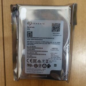 Seagate ST5000LM000 5TB 15mm 2.5インチ SATA シール未開封