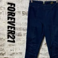 ★【FOREVER21】フォーエバー21 デニム　スキニー　バックファスナー