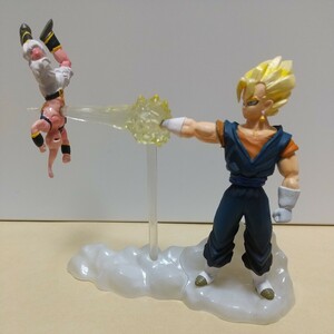 メガハウス ドラゴンボール カプセル ドラカプ　愛する者のための戦い スーパーサイヤ人 ベジット 魔人ブウ 純粋悪 フィギュア DRAGON BALL