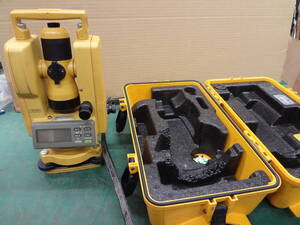 ■TOPCON　トプコン　デジタルセオドライト　DT-100シリーズ　DT-120　測量機器【4】