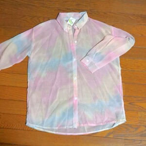 パステルレインボーカラー 透け透け オーバーサイズ シャツ 虹色 レインボー 羽織物 長袖シャツ