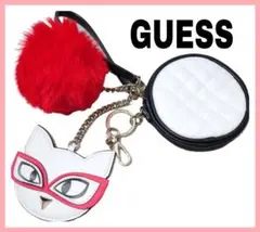 【GUESS】アクセサリー付　小銭入れ　猫、フェイクファー