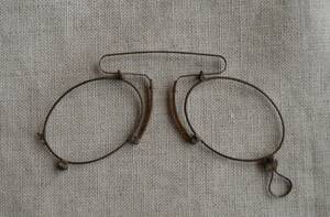 アンティーク 鼻メガネ イギリス 英国 GB UK 眼鏡 ビンテージ ヴィンテージ レトロ めがね 00K05b