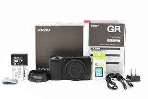 ◆美品◆RICOH リコー GR III APS-Cサイズ大型CMOSセンサー コンパクトデジタルカメラ アダプター 32GBメモリ 元箱付き 即決送料無料