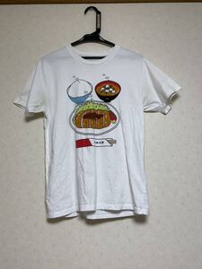 グラフィックデザイン☆半袖Tシャツ☆とんかつ☆サイズM☆綿100％☆Tシャツストア☆ユースド☆クリックポスト☆デザインTシャツ☆GD