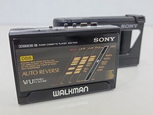 【希少 動作品】SONY ソニー WM-F502　カセットプレーヤー　WALKMAN　ウォークマン　専用ケース 250108