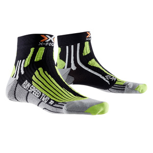 倉庫から発掘品　X-SOCKS　RUNNING SPEED2　BLACK　S:22.5cm-24.0cm　ちょっと古いので・・・保証は付いていないです