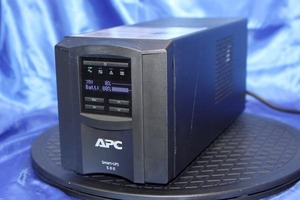 APC/無停電電源装置 ★Smart-UPS 500(SMT500J)/タワー型(ブラック)/NEWタイプ★ 在1390Y