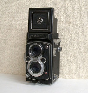 シャッター切れる◎昭和レトロ ニ眼レフカメラ ヤシカフレックス 新B型 レンズ・ヤシコール 3.5 F=80mm CITIZEN yashicaflex 札幌市 豊平区