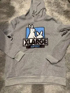 XLARGE ウサギ グレー パーカー