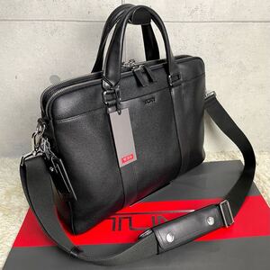 [激レア 極美品] TUMI トゥミ 2way 牛革 オールレザー シボ革 THORNBERRY メンズ ビジネスバッグ ブリーフケース 斜め掛け A4+PC可 通勤 黒