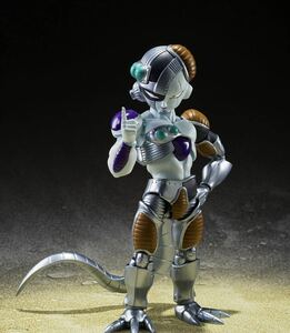 S.H.Figuarts メカフリーザ　フィギュアーツB