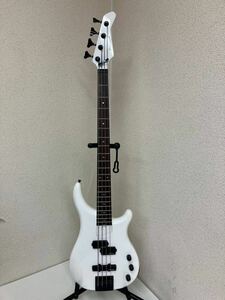 FERNANDES フェルナンデス エレキベース 楽器 BASS イコライザー　シールド　ケース付き　動作未確認G229