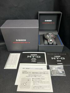 ★CASIO G-SHOCK ジーショック　MT-G B-1000美品★