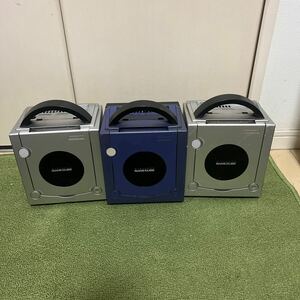 中古 任天堂 ニンテンドー ゲームキューブ 本体 3台セット DOL-017 DOL-001 X2 動作未確認