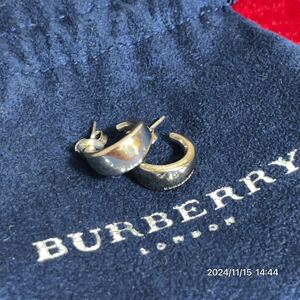 SILVER シルバー Burberry バーバリー ブランドロゴ リング ドロップ ピアス アクセサリー保存袋付