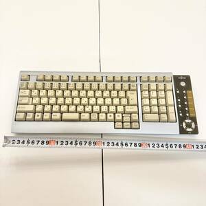 富士通　FUJITSU キーボード CP151361-03 2002年製 通電未確認 ジャンク扱い パソコン