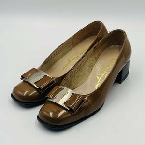 FERRAGAMO パンプス ハイヒール サルヴァトーレ・フェラガモ イタリア製 87889 A48 サイズ6C（23.0cm相当）