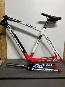 ラピエール LAPIERRE センシウム SENSIUM FDJ カーボーンフレーム　フォーク