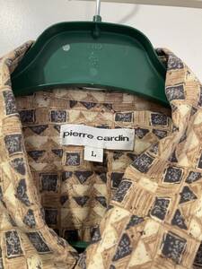 値下げ！アメリカ古着★ピエールカルダン　pierre cardin 100% コットンシャツ　ベージュ-グレー　身ごろ120cm 着丈78cm 正規店購入分