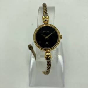 H206-H15-4296◎ GUCCI グッチ レディース 腕時計 バングル時計 2700L クオーツ フェイスサイズ1.8cm 腕回り～17cm