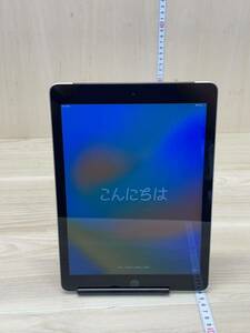 SIMフリー　Apple iPad 第5世代　32GB Wi-Fi＋Cellularモデル　デモ機　D02