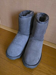 ◆UGG/アグ～ムートン ブーツ クラシック ショート「サイズ：5」グレー◆