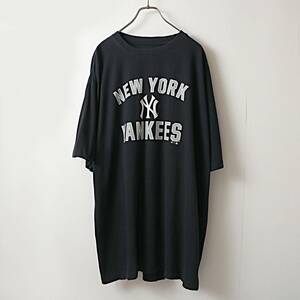 New York Yankees ヤンキース MLB プリント Tシャツ 古着 used